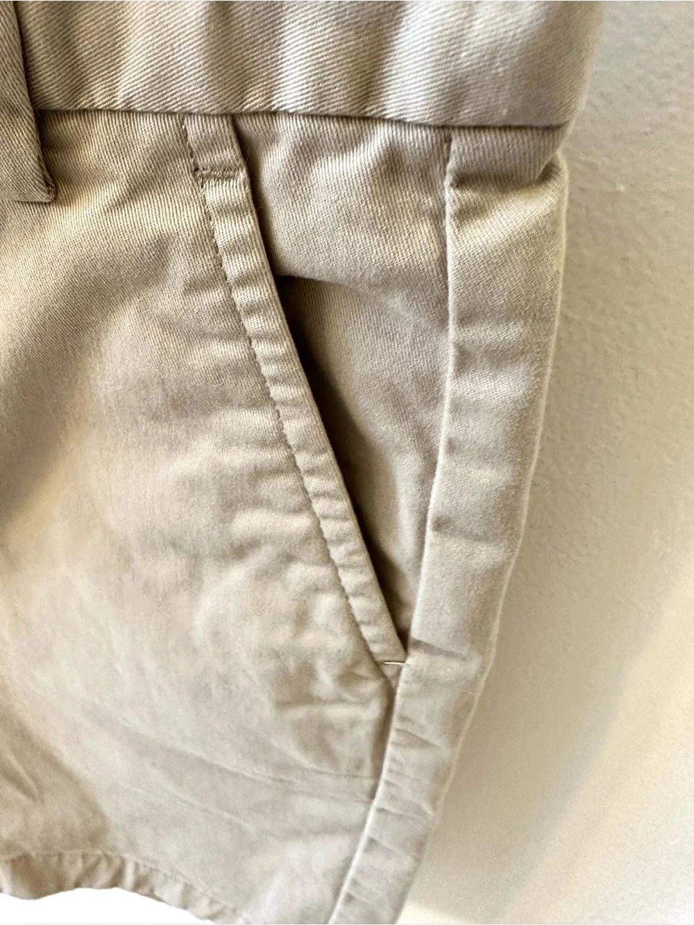 Vineyard Vines Boys' Classic Tan Flat-Front Shorts